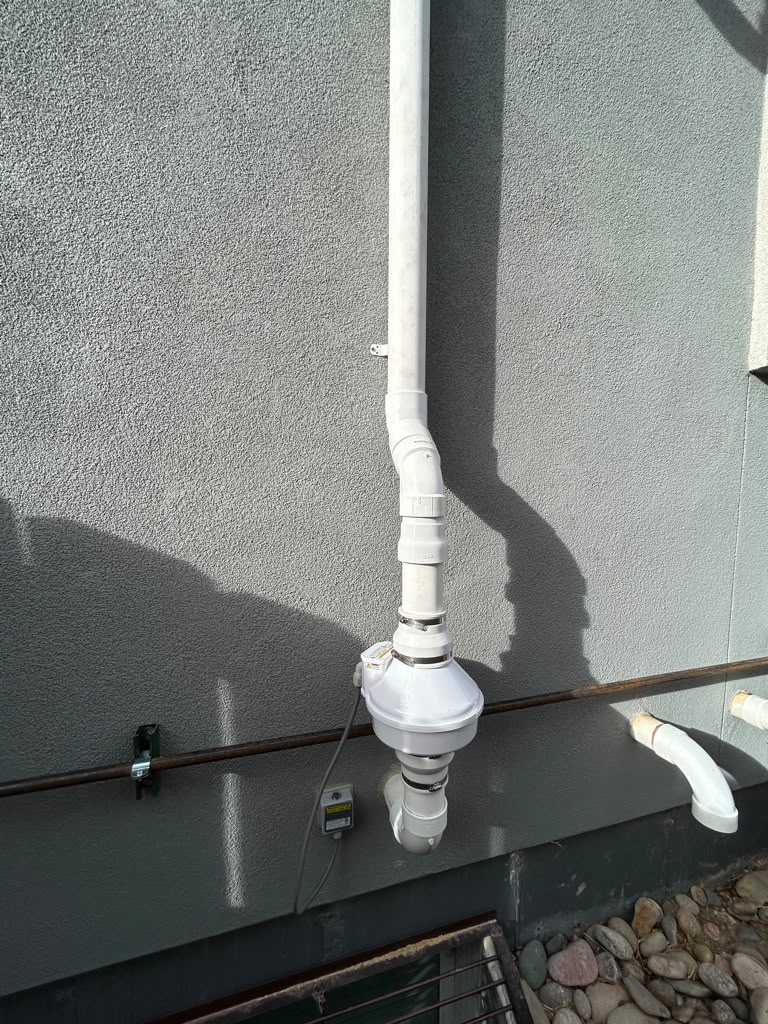Radon mitigation exterior